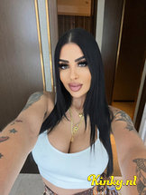 nikol-prive-ontvangst-via-kinky-644a918d8350550012a44064