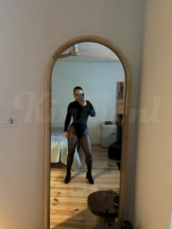 íris-prive-ontvangst-via-kinky-678a2c287ddc4f0013c75fdb