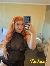 ariana-virtual-sex-via-kinky-686287e3375bfd00131903c3