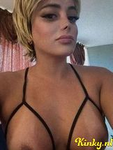 ts-amanda-escort-via-kinky-68d108bc39a405001305de01