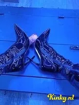 eva-bdsm-via-kinky-665395b4d9c128001a7e669a