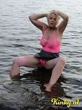 amie-virtual-sex-via-kinky-698dcc2c9db4860012b48b88