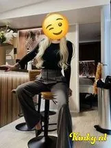 emma-escort-via-kinky-699f084151db9e00137b1562