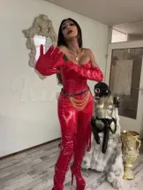 miss-kendra-bdsm-via-kinky-69de951e1f56ac0013aea0d0