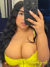 khloe-prive-ontvangst-via-kinky-65537f928fbe77001d51e9a6