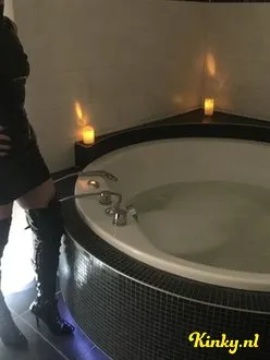 suus-erotische-massage-via-kinky-63ee344bacdc810013df15c8