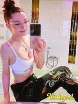 lola-virtual-sex-via-kinky-660e8271280f830019189092