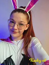 lola-virtual-sex-via-kinky-680b76c06f455c0013cfc115