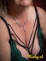 simone-erotische-massage-via-kinky-6621669cce55cc001a78e167