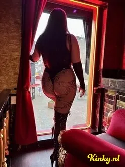 mistress-jessica-bdsm-via-kinky-669568cc7072270014236d45