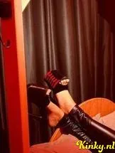 ines-bdsm-via-kinky-6919aa8335dea800130b2dcc