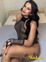 estefani-prive-ontvangst-via-kinky-698d70e056a39e00134fab8d