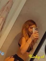 evelin-prive-ontvangst-via-kinky-695d2bfdb6564e00135eff00