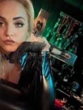 nova-bdsm-via-kinky-6992f125493c070013f67a0a