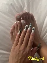 mistress-xenna-bdsm-via-kinky-664f9548f07e61001a5ed987