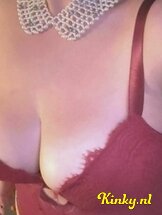 jen-erotische-massage-via-kinky-672cc4868812fc0013838c0f