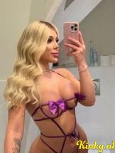 valentina-prive-ontvangst-via-kinky-691afad40e66ef00137b72d5