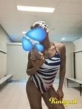 louise-erotische-massage-via-kinky-67271679aa059c0013a9604a