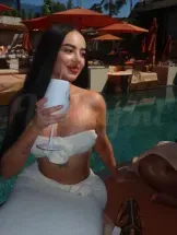 nayla-prive-ontvangst-via-kinky-69f212b31aa45a0014e78b98