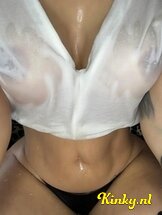 daniela-erotische-massage-via-kinky-6697934370722700142370b5