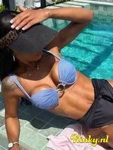 selena-prive-ontvangst-via-kinky-69738fcd1b1ae90013d088d6