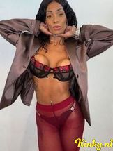 selena-prive-ontvangst-via-kinky-692068d2aef88e0013c9d44a