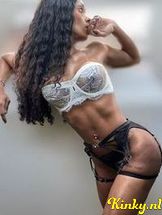 selena-prive-ontvangst-via-kinky-68f88cde96de780013833757