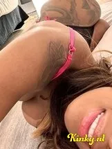 selena-prive-ontvangst-via-kinky-66a9fe8a00c41f00133305a1