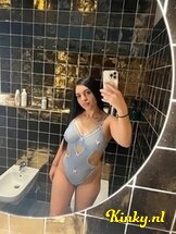 selena-escort-via-kinky-6759ae5804f6d00013f7bc70