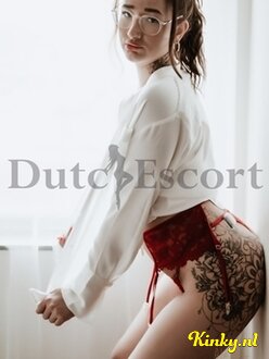 dutch-escort-escortbureau-in-rotterdam-67ee97aa375bfd0013185034