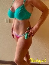 ladia-virtual-sex-via-kinky-62ab446d36f647001acd82dd