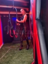 valentina-prive-ontvangst-via-kinky-68da758c034a850013eaa002