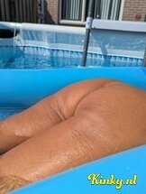 iris-escort-via-kinky-685a85fa43e4b9001387099f