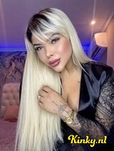 Juliana - Braziliaanse exotische vrouw strakke kut geleen