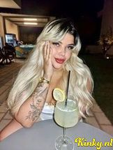 juliana-prive-ontvangst-via-kinky-68e8ea102f74810013c85103