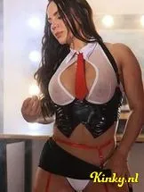 alisson-prive-ontvangst-via-kinky-698b72145ae1b00013fbc1ba