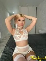 melisa-virtual-sex-via-kinky-691f85f82ae1c700122316b8