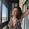 lucía-prive-ontvangst-via-kinky-6897819b8a4a7a00135260d2