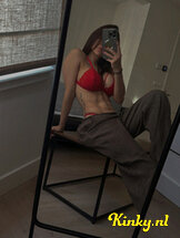 nathaly-prive-ontvangst-via-kinky-67e6135022ac5a0014c4c88f
