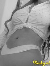 monica-erotische-massage-via-kinky-691602bc0e66ef00137b6a15