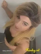 shakira-ts-prive-ontvangst-via-kinky-6995f654b507570013e9ff79