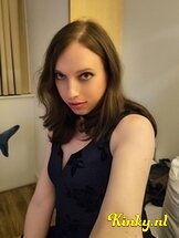 kitty-prive-ontvangst-via-kinky-67d8eded7246120014131f7b