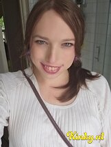 kitty-prive-ontvangst-via-kinky-684930da3cd0cf00131cb1d0