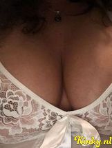 emma-erotische-massage-via-kinky-68cd44eb034a850013ea8f71