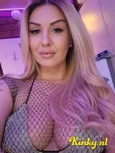 amy-escort-via-kinky-67b0b97d85359600143aa451