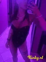 anna-bdsm-via-kinky-67c3424a576ac600131a9379