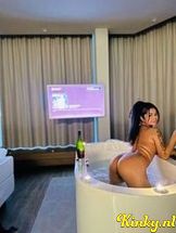 lara-prive-ontvangst-via-kinky-68b635f59ee34c00133c9954