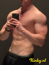 simon-escort-via-kinky-67a68cd8c8871000132c13f8