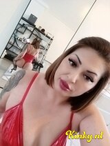 Karyna - New in Town