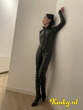 natasha-erotische-massage-via-kinky-688e9fa66f455c0013d0a240